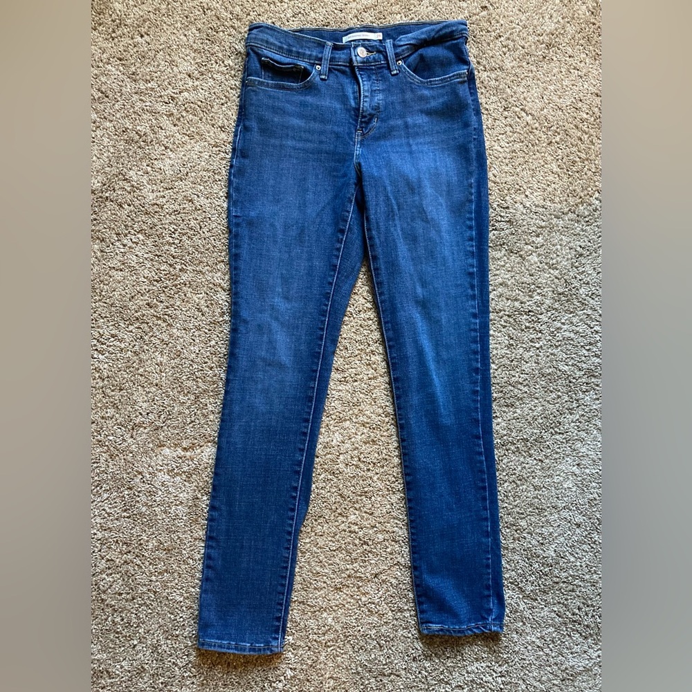 Levi 311 shaping skinny jeans 28